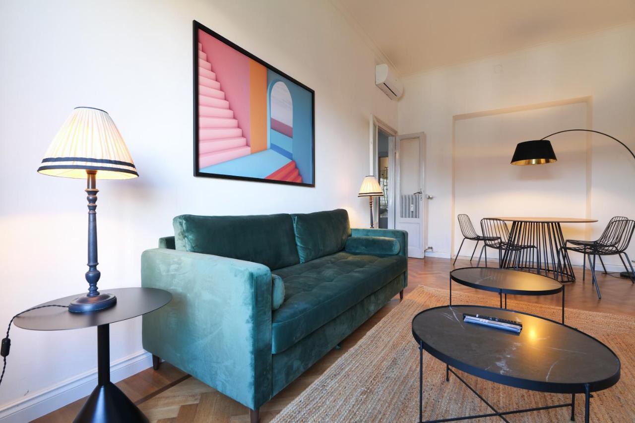 Adelaide Elegant Apartments มิลาน ภายนอก รูปภาพ