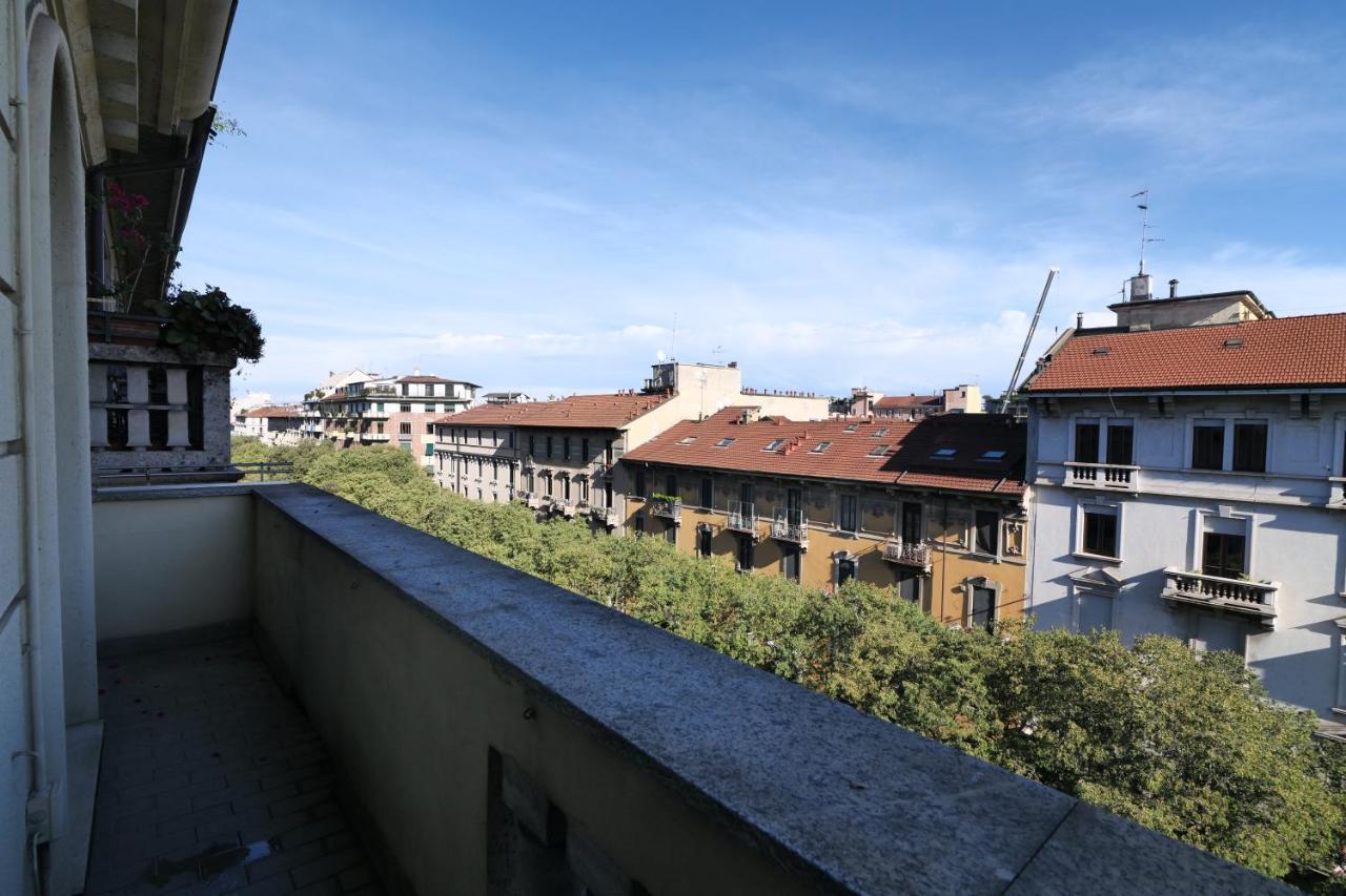 Adelaide Elegant Apartments มิลาน ภายนอก รูปภาพ