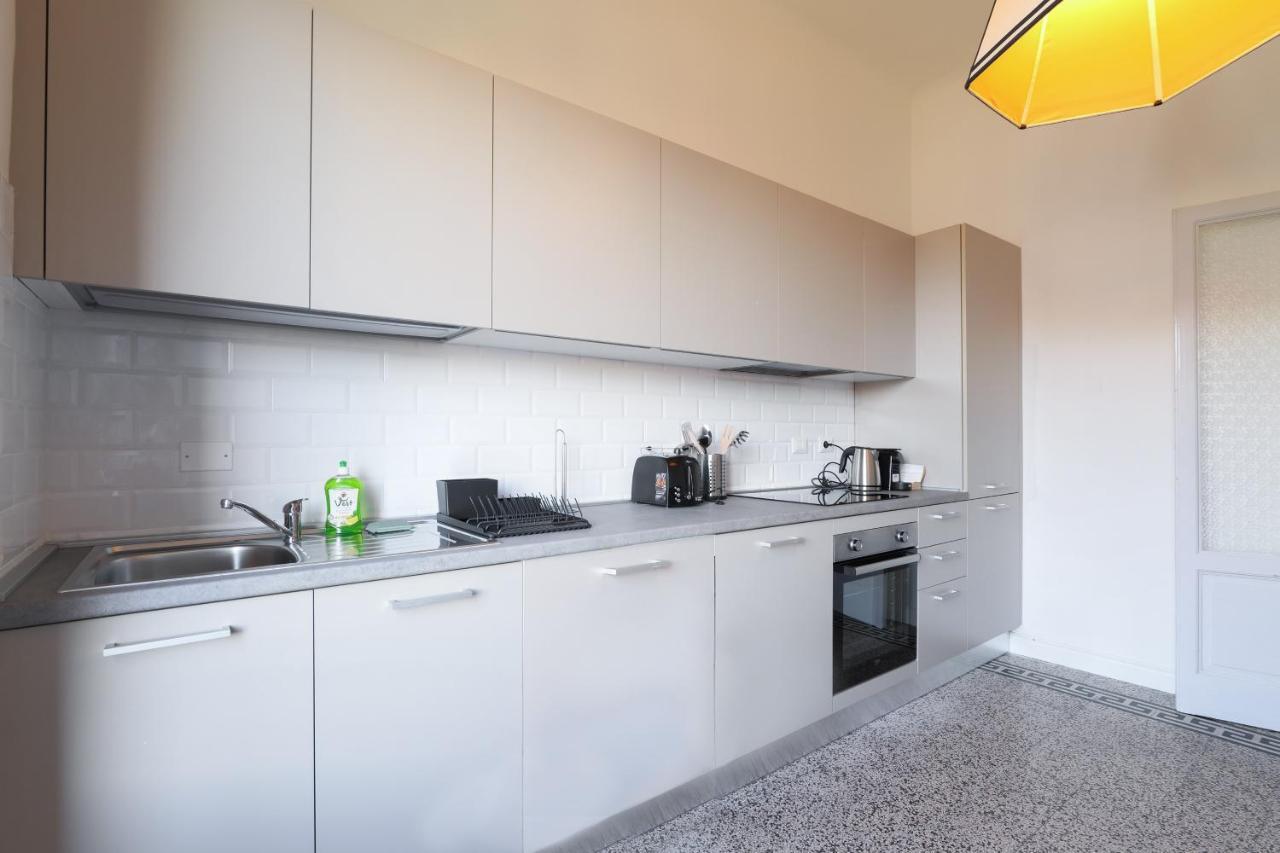 Adelaide Elegant Apartments มิลาน ภายนอก รูปภาพ