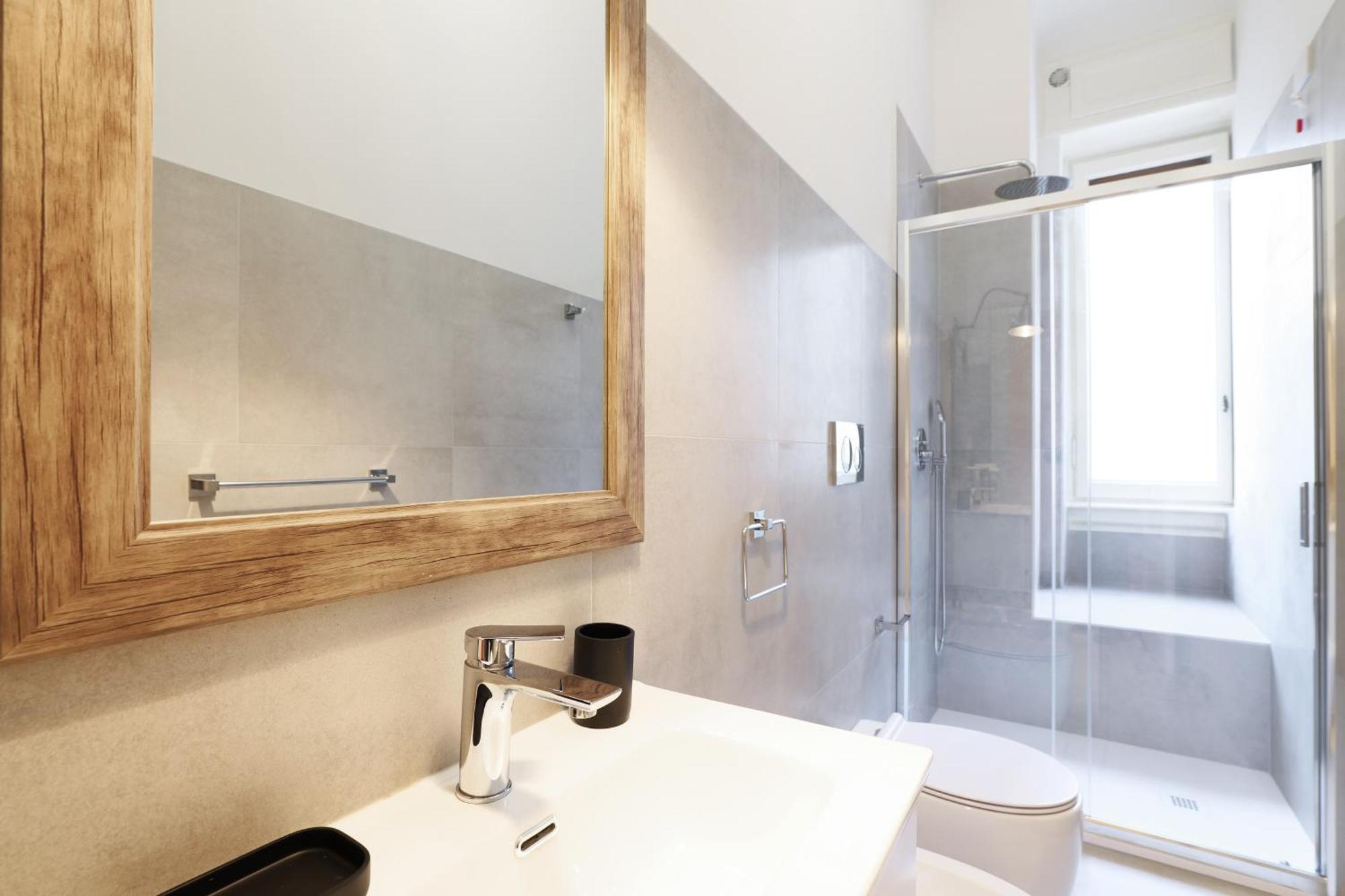 Adelaide Elegant Apartments มิลาน ภายนอก รูปภาพ